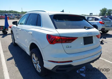 2023 Audi Q3 Premium 45 Tfsi S Line Quattro Tiptronic z USA, uszkodzony, nr VIN WA1DECF31P1032007